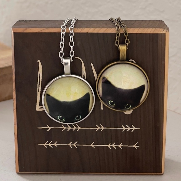 Peeking Cat Cabochon Necklace Kitten Bronze Silver - Picture 2 of 6